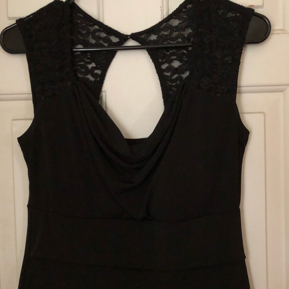 Black ruched dress - Picture 2 of 5